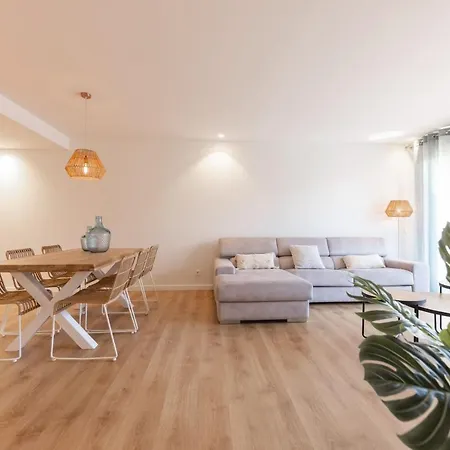 Apartmán Bravissimo Falco, 3 Bedrooms And Balcony