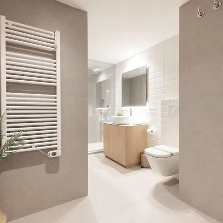 Bravissimo Falco, 3 Bedrooms And Balcony Apartmán *