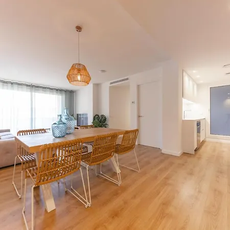 Bravissimo Falcó, 3 Bedrooms&balcony * Gerona