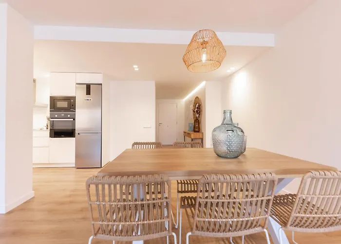 Appartement Bravissimo Falcó, 3 Bedrooms&balcony