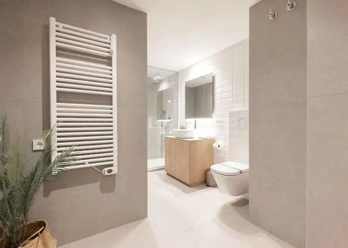 Bravissimo Falcó, 3 Bedrooms&balcony Appartement *